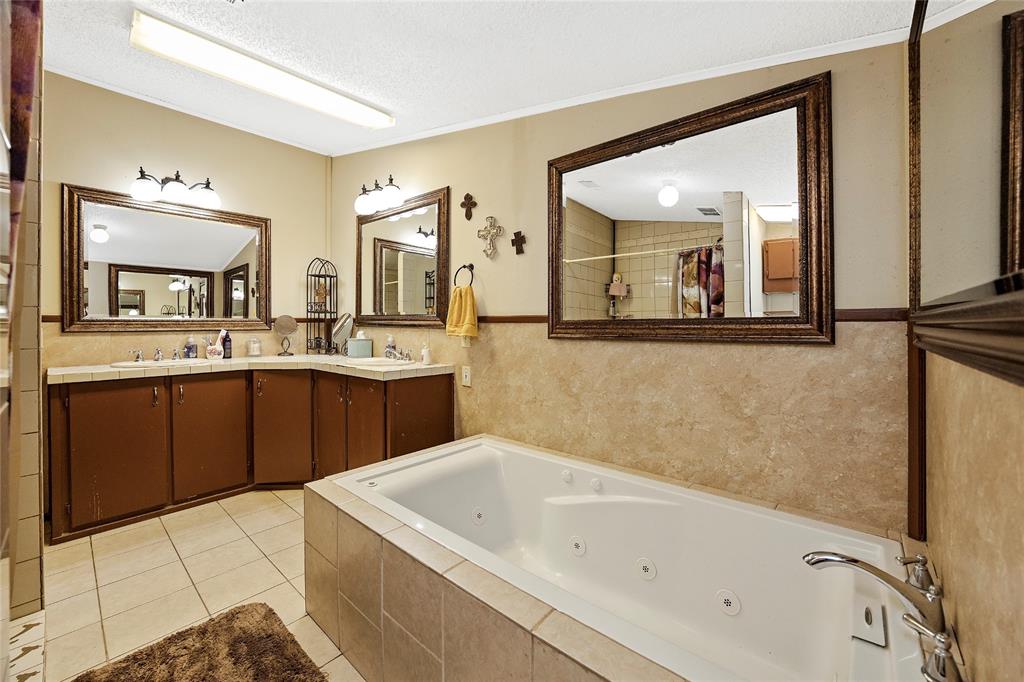 14945 Wiggins Road, Conroe, Texas image 34