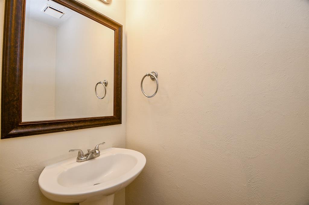 2808 Grants Lake Boulevard #103, Sugar Land, Texas image 19