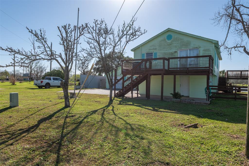 107 Annette Court, Angleton, Texas image 11