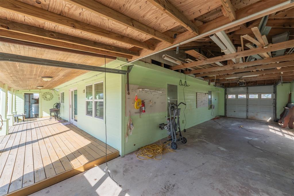 107 Annette Court, Angleton, Texas image 15