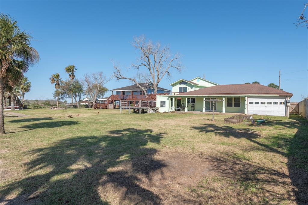 107 Annette Court, Angleton, Texas image 14