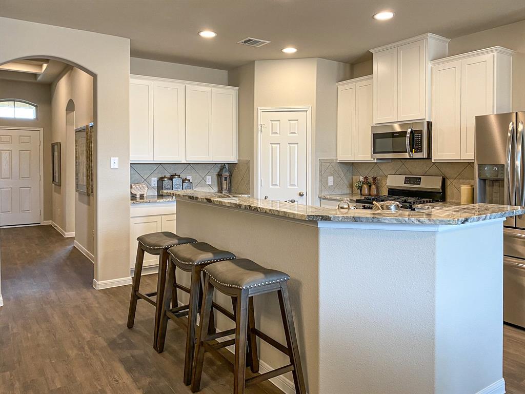 2220 Manila Lane