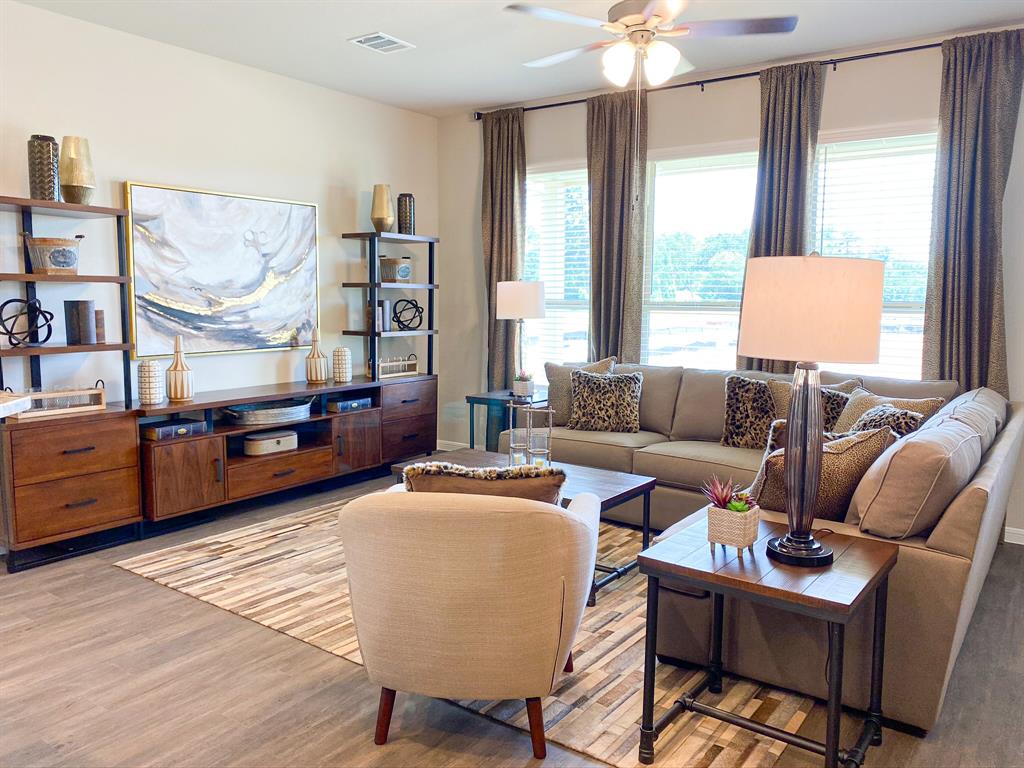 2220 Manila Lane