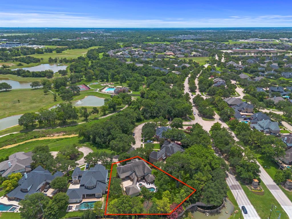 1014 Woodcreek Cove Lane