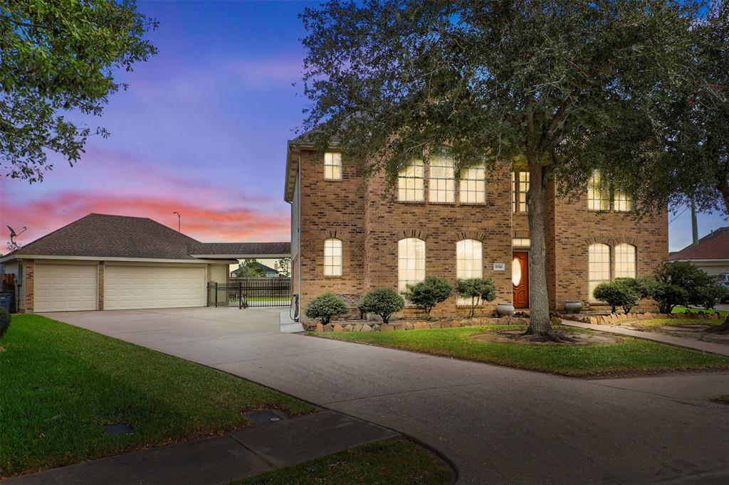 2514 Pine Lake Drive, Deer Park, Texas image 2