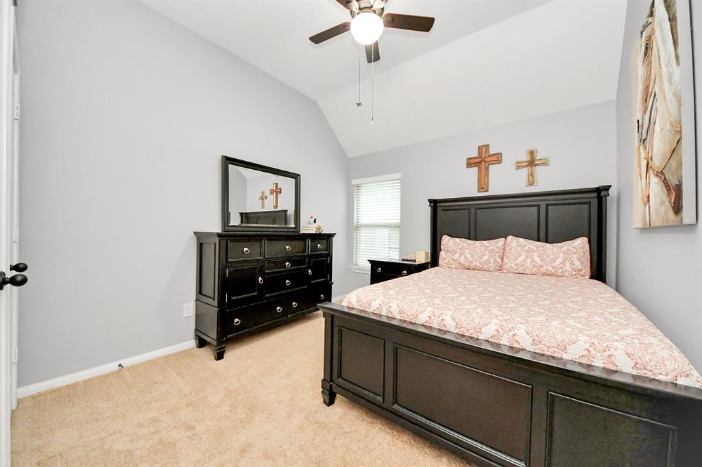 419 Sunny River Lane, Richmond, Texas image 11