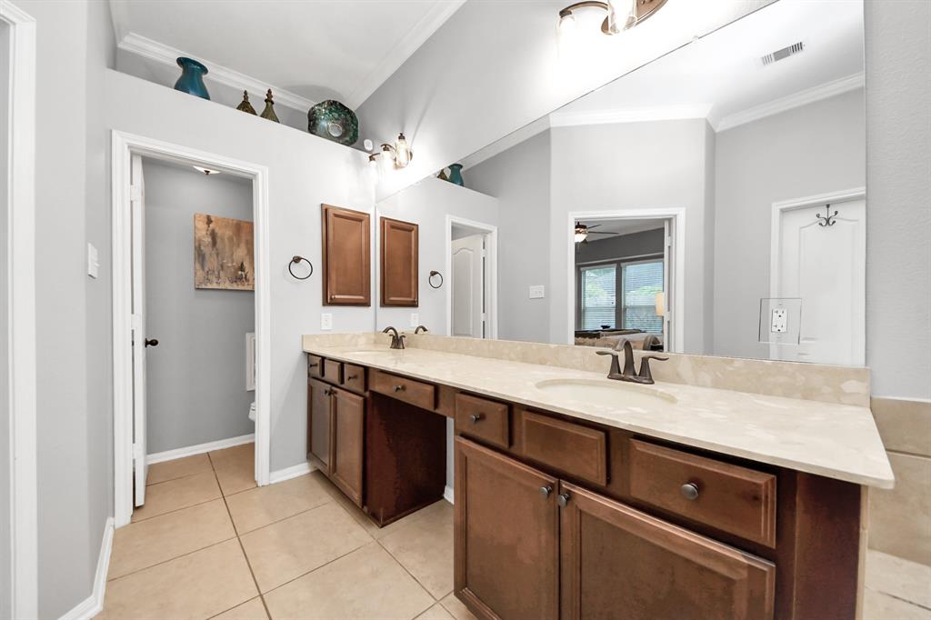 419 Sunny River Lane, Richmond, Texas image 23