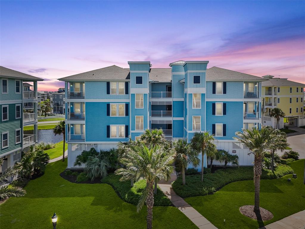 4131 Pointe West Drive #201, Galveston, Texas image 1