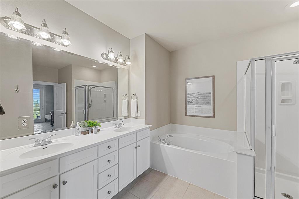 4131 Pointe West Drive #201, Galveston, Texas image 20