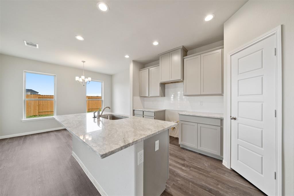 323 Palero Path Path, Brookshire, Texas image 17