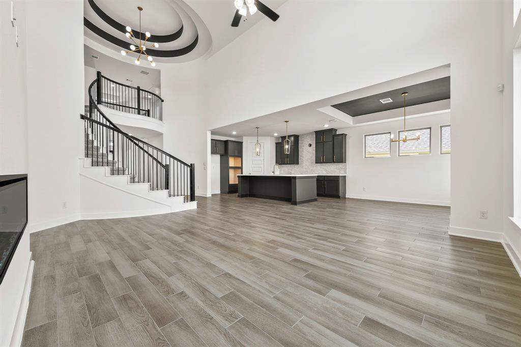 4607 Rustic Garden Lane
