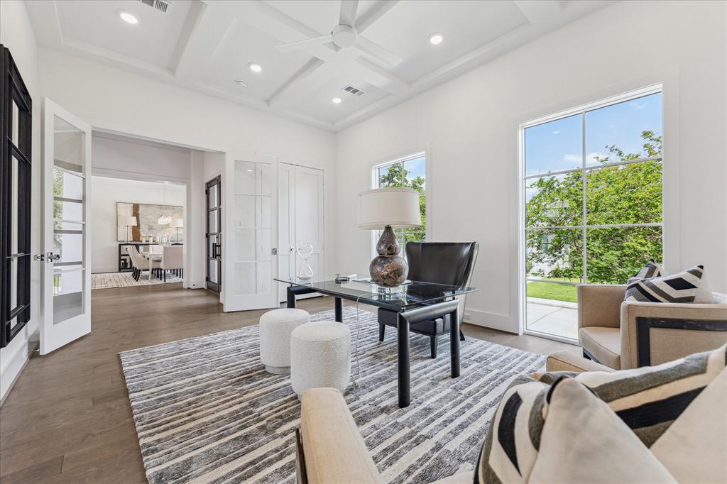 3735 Tartan Lane