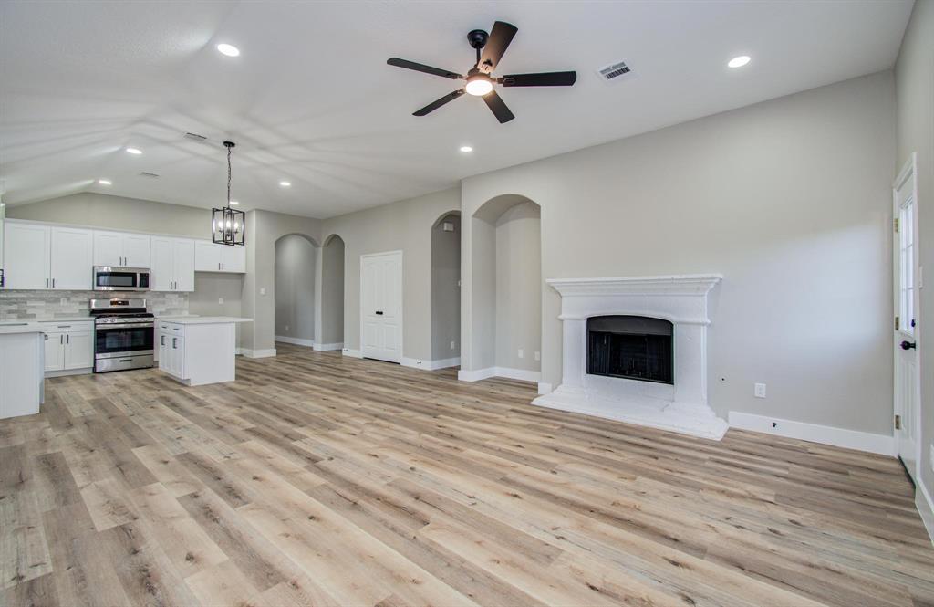 4506 Knights Court, Baytown, Texas image 15