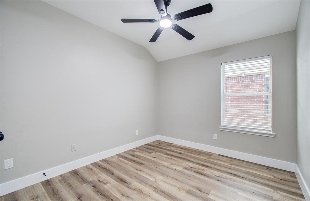 4506 Knights Court, Baytown, Texas image 19