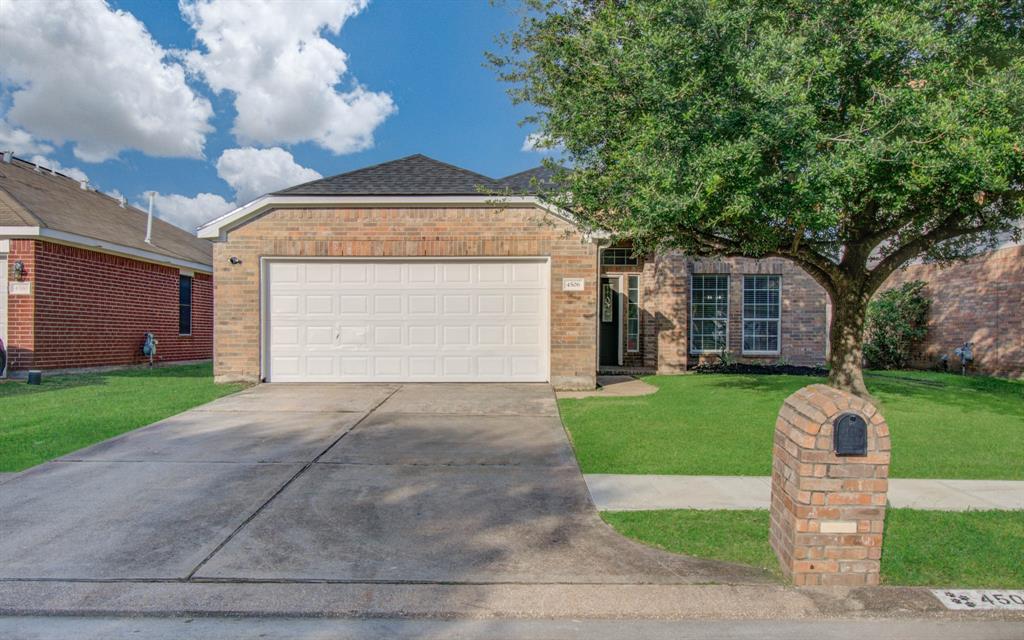 4506 Knights Court, Baytown, Texas image 1