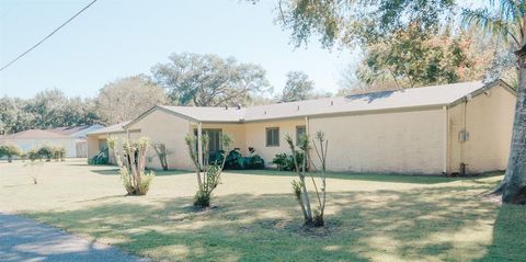 A home in Bay City