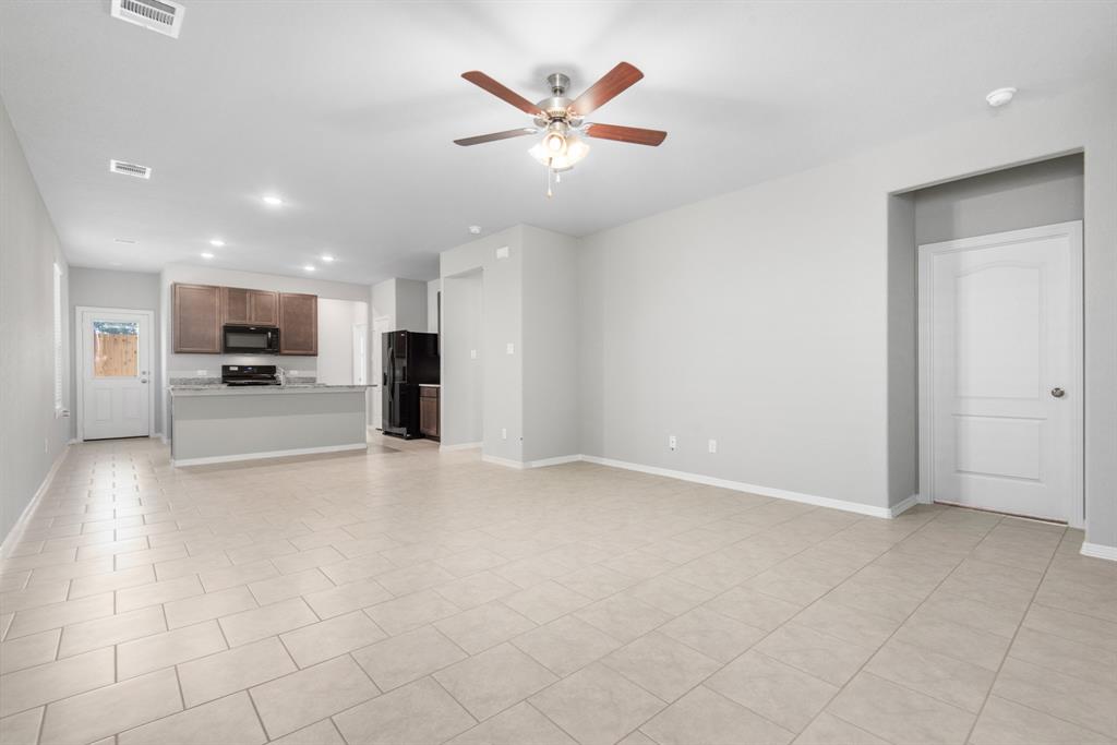 25719 Northpark Palm Drive, Porter, Texas image 7