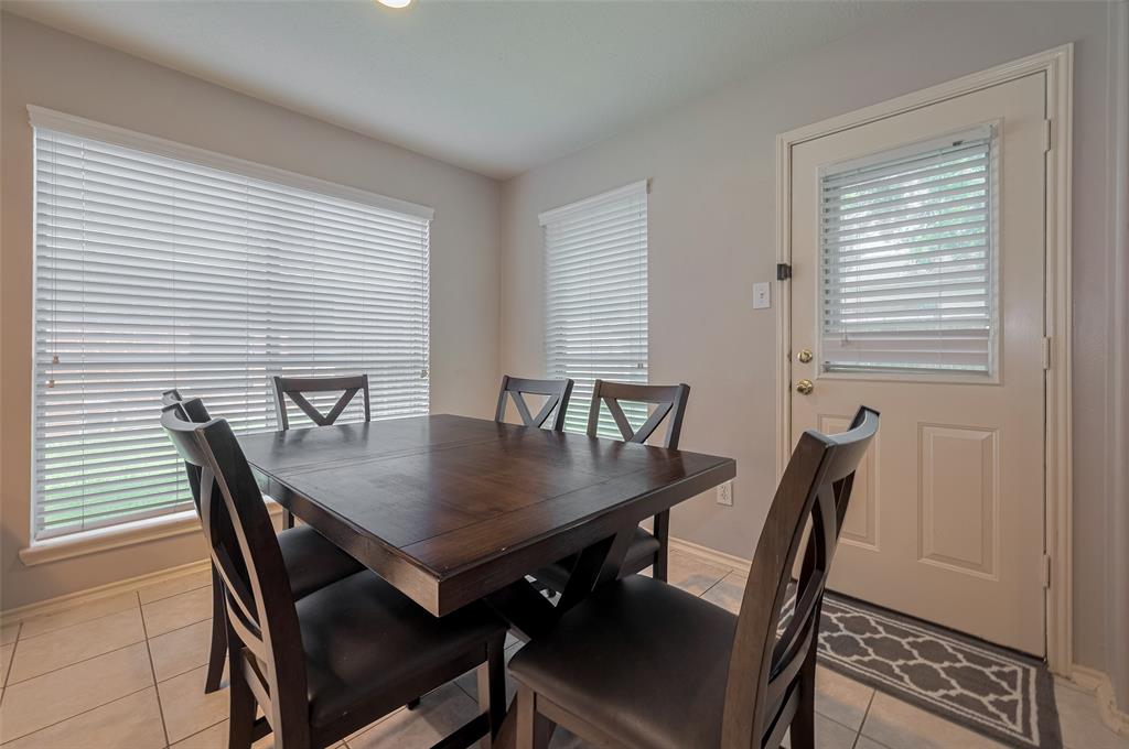 20319 Sable Acre Court, Cypress, Texas image 11