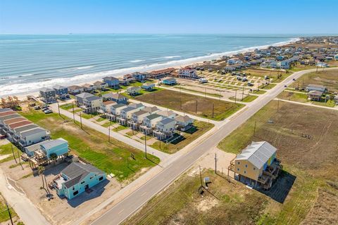 A home in Surfside Beach