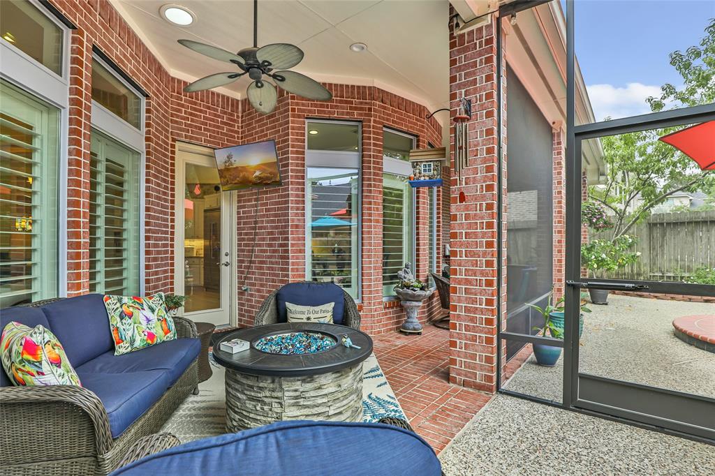 6003 Country Falls Lane, Kingwood, Texas image 38