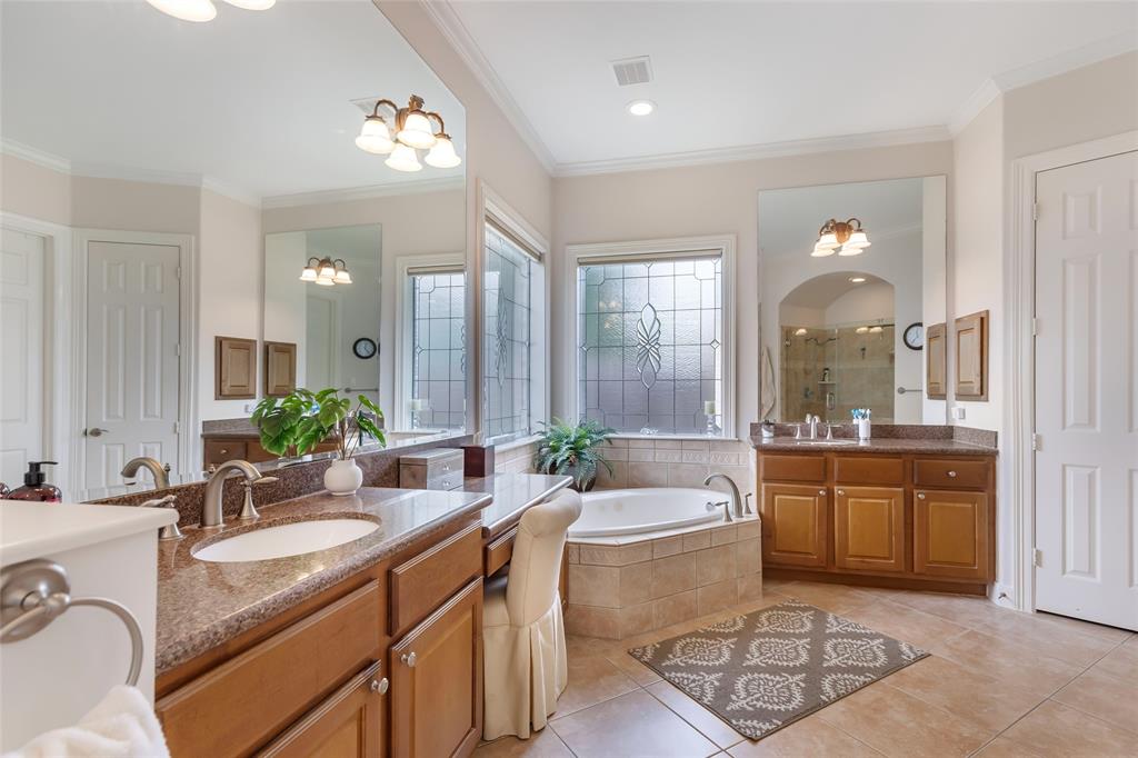 6003 Country Falls Lane, Kingwood, Texas image 20