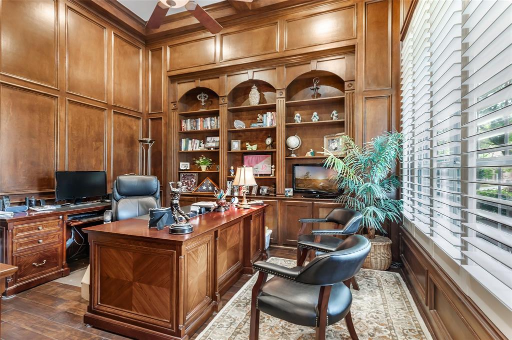 6003 Country Falls Lane, Kingwood, Texas image 8