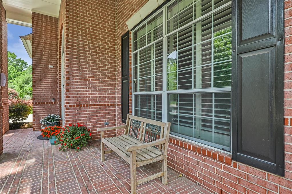 6003 Country Falls Lane, Kingwood, Texas image 37