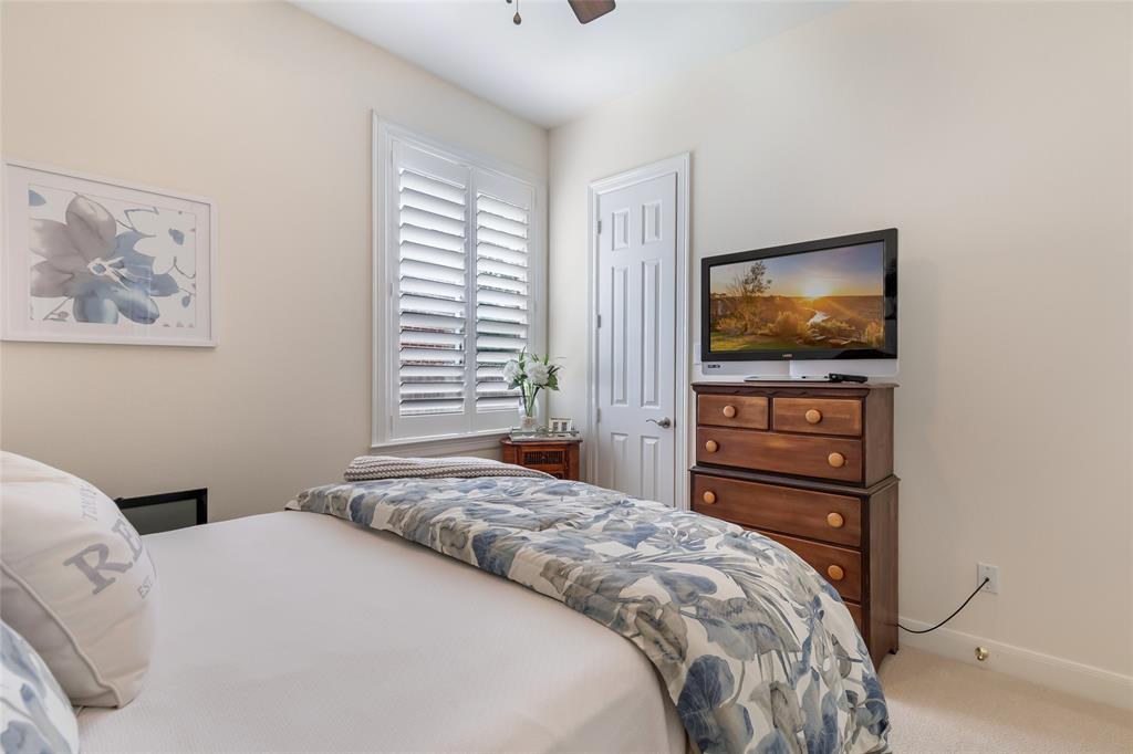 6003 Country Falls Lane, Kingwood, Texas image 13