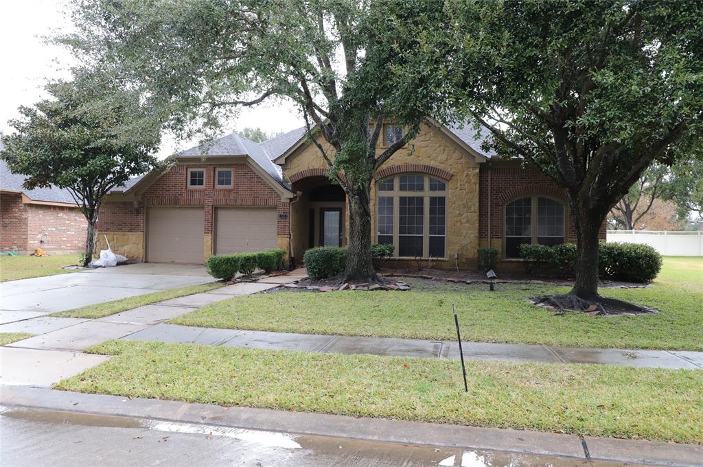 510 Sunny River Lane, Richmond, Texas image 3