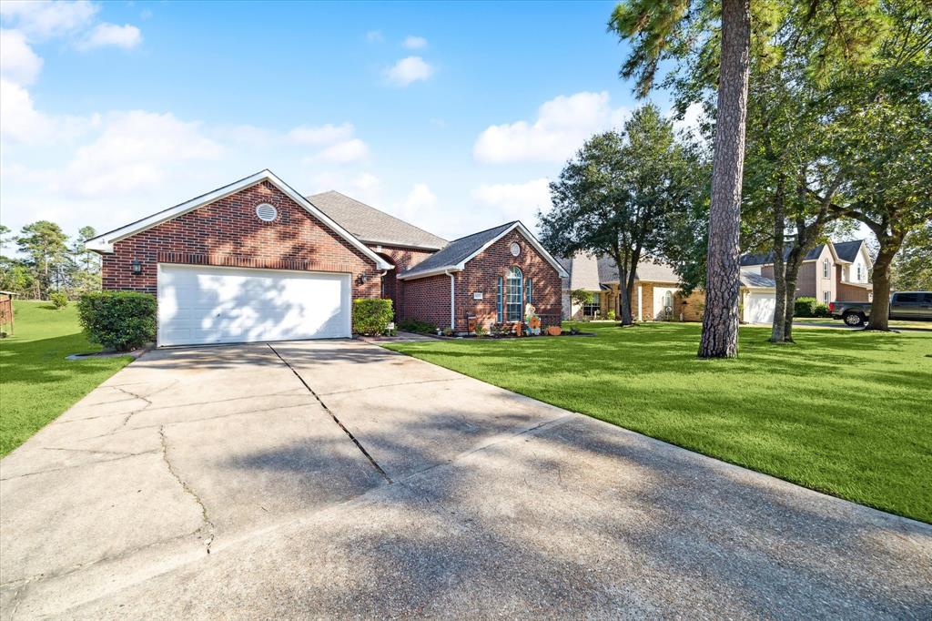 16654 Bluefin Street, Crosby, Texas image 4