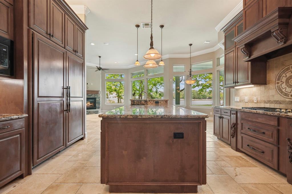 3230 W Benders Landing Boulevard, Spring, Texas image 22
