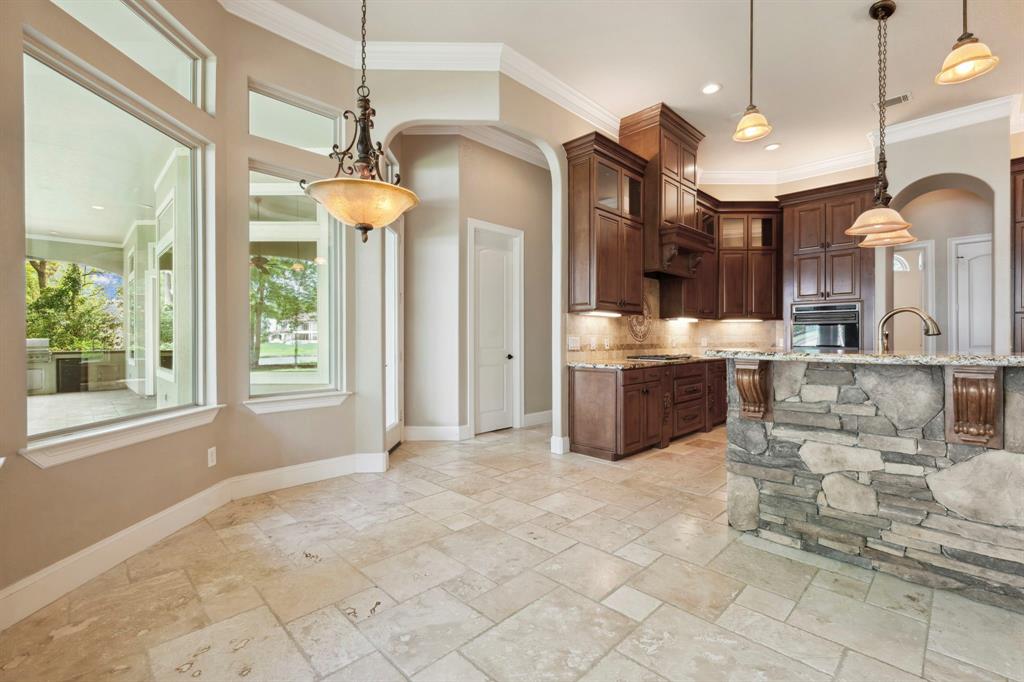 3230 W Benders Landing Boulevard, Spring, Texas image 20