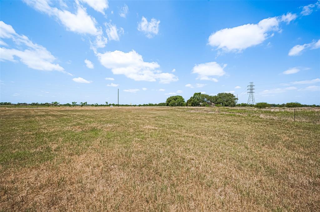 01 Overcup Drive, Spring, Texas image 2