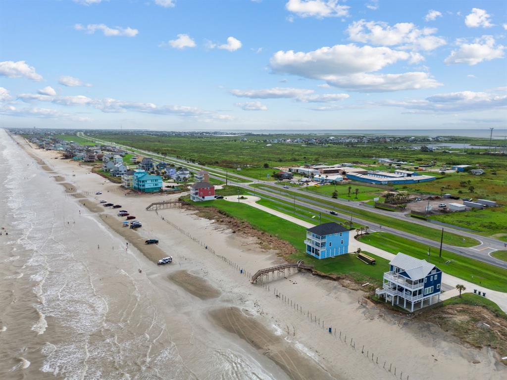 12035 Sand Dollar Beach Drive, Galveston, Texas image 7
