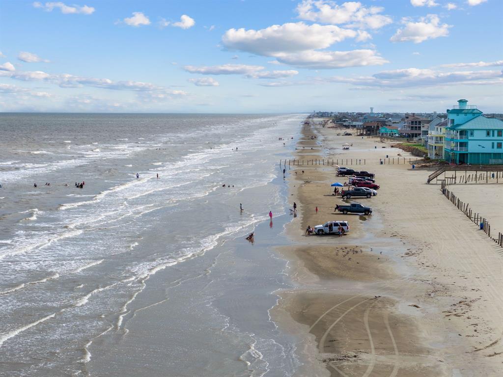 12035 Sand Dollar Beach Drive, Galveston, Texas image 44