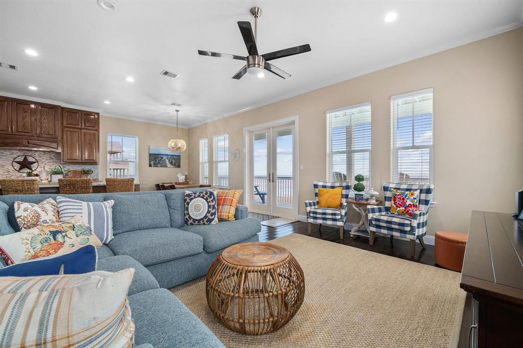 12035 Sand Dollar Beach Drive, Galveston, Texas image 11