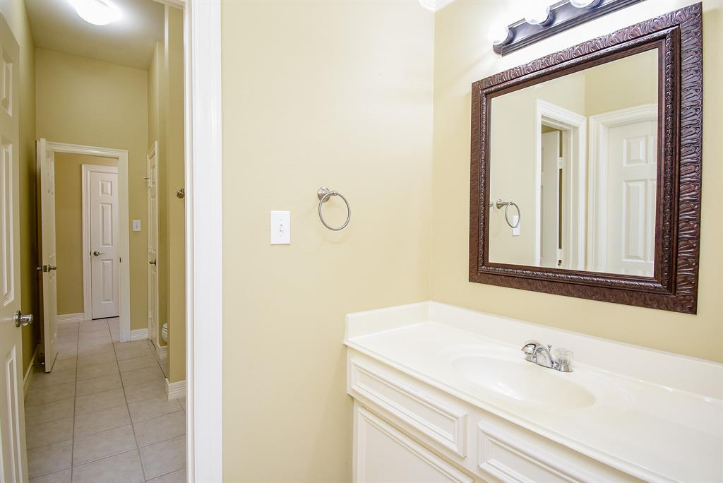 3911 Fielder Circle, Missouri City, Texas image 28