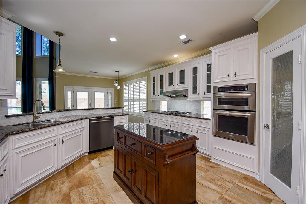 3911 Fielder Circle, Missouri City, Texas image 19