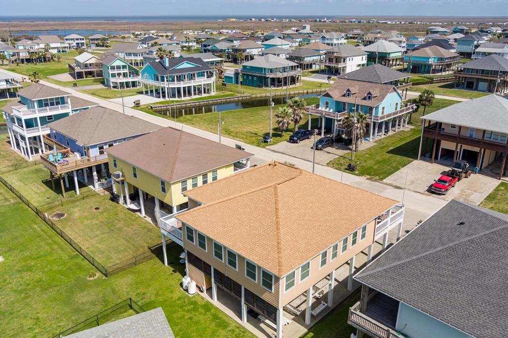 933 Raymond, Crystal Beach, Texas image 46