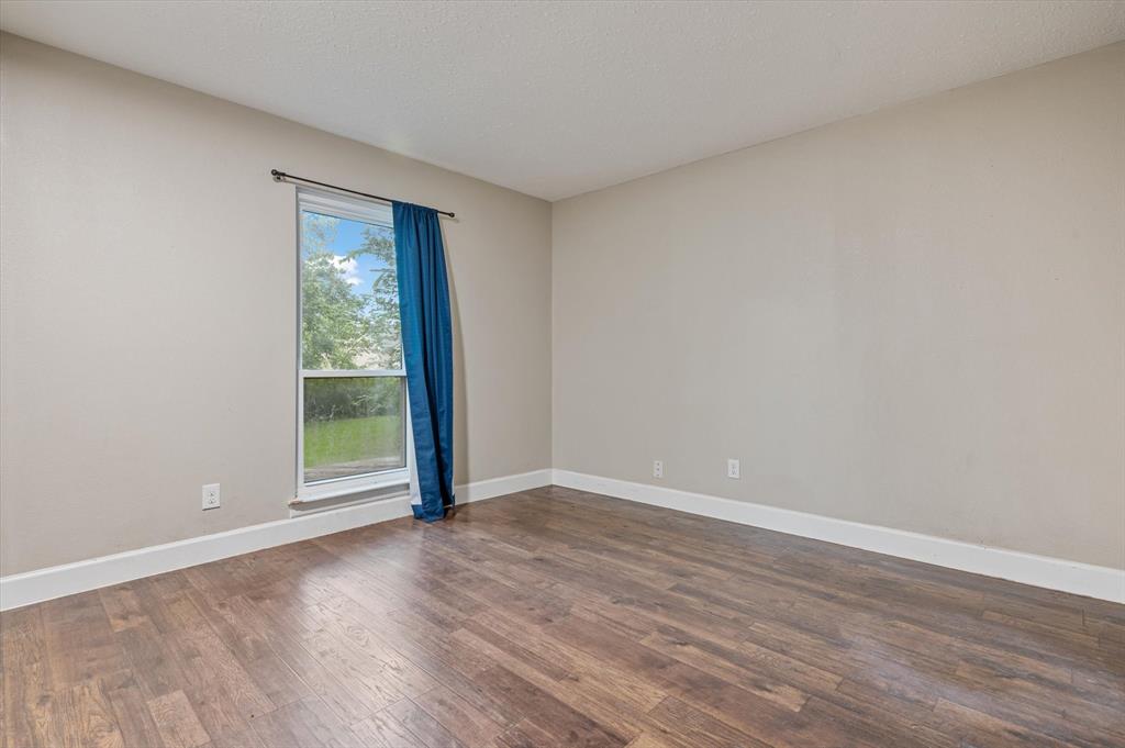 502 Mary Ann Drive, Friendswood, Texas image 19