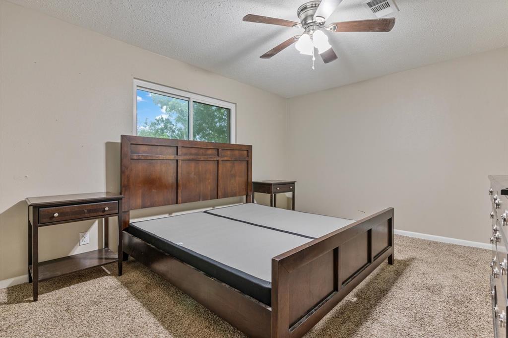502 Mary Ann Drive, Friendswood, Texas image 21