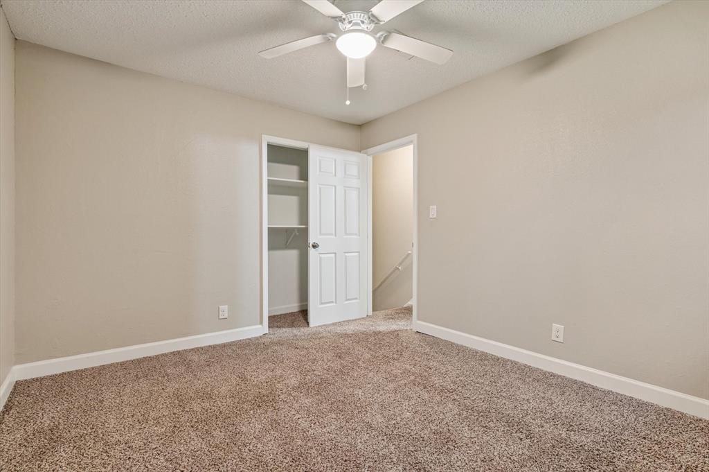 502 Mary Ann Drive, Friendswood, Texas image 27