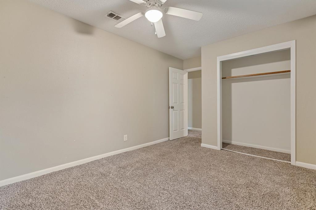502 Mary Ann Drive, Friendswood, Texas image 30