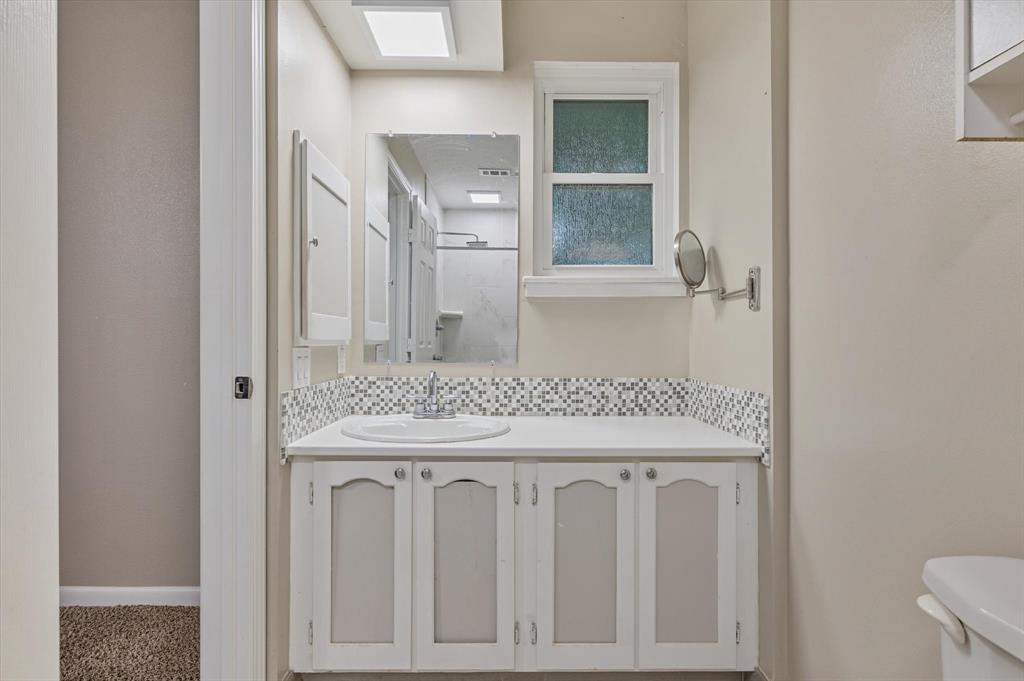 502 Mary Ann Drive, Friendswood, Texas image 24