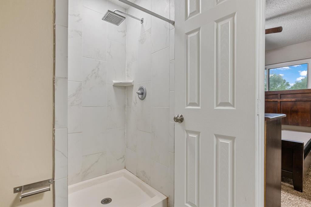 502 Mary Ann Drive, Friendswood, Texas image 25
