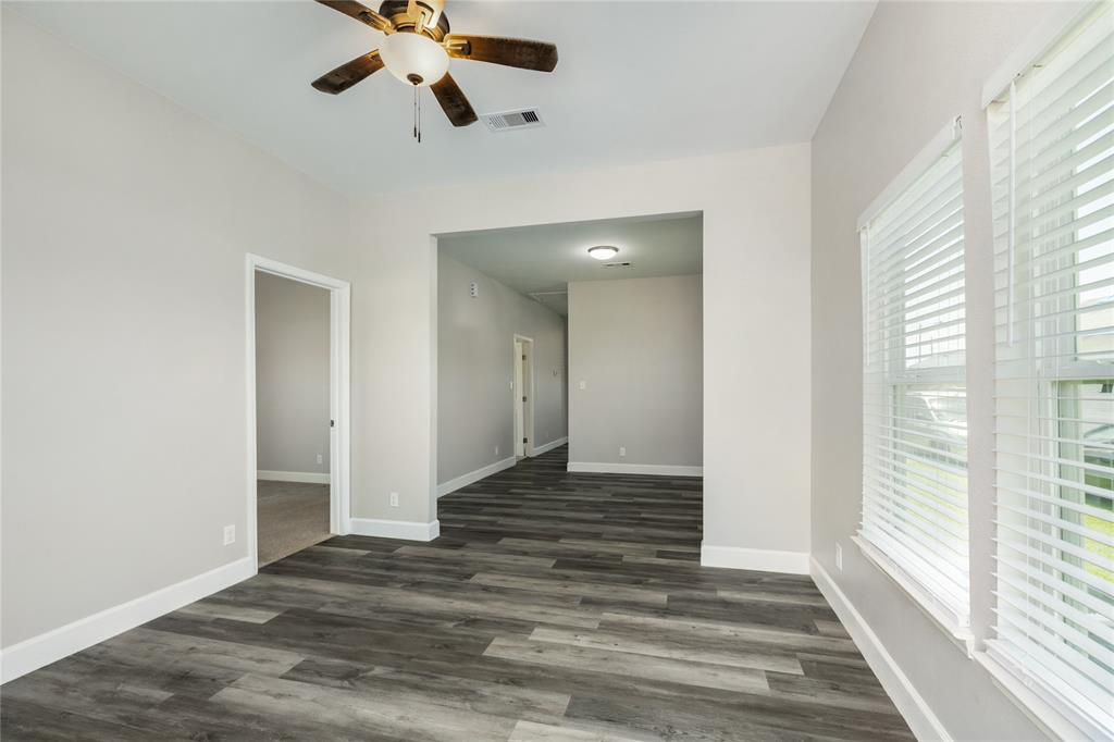 522 W Broad Street, Freeport, Texas image 13