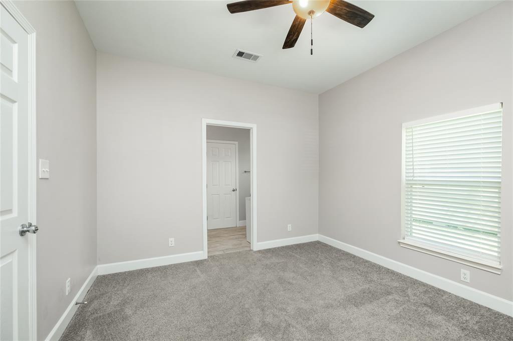 522 W Broad Street, Freeport, Texas image 16
