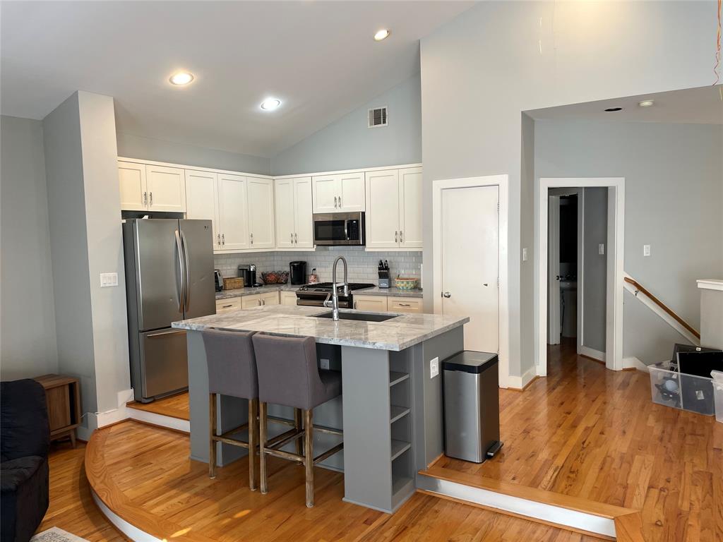 9822 Samantha Suzanne Court, Houston, Texas image 4