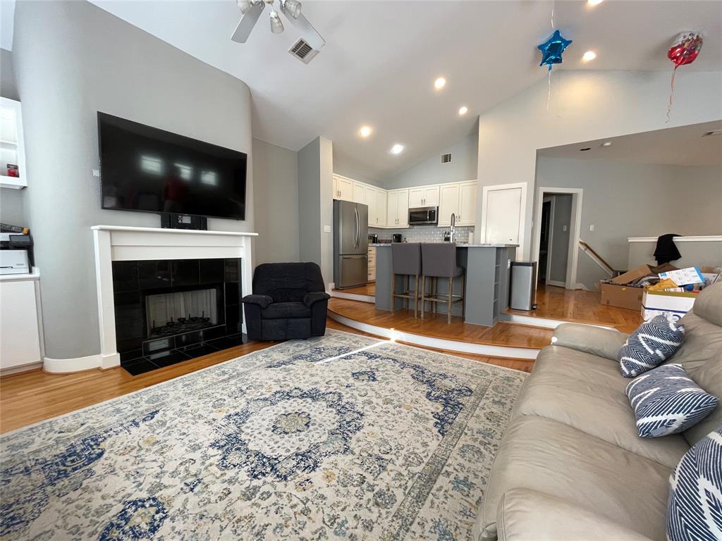 9822 Samantha Suzanne Court, Houston, Texas image 3