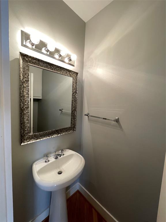 9822 Samantha Suzanne Court, Houston, Texas image 17